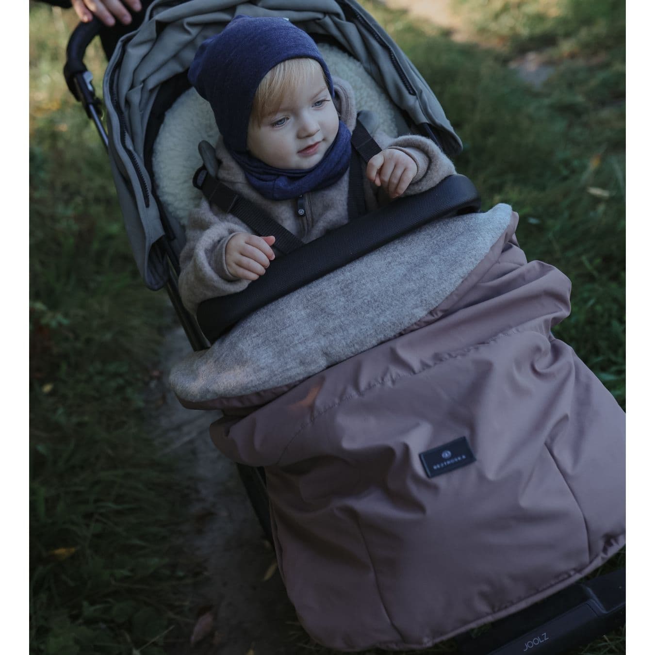 Merino wool transitional hat
