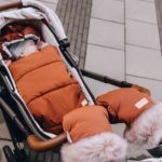 Olivgrüner Babyschlafsack